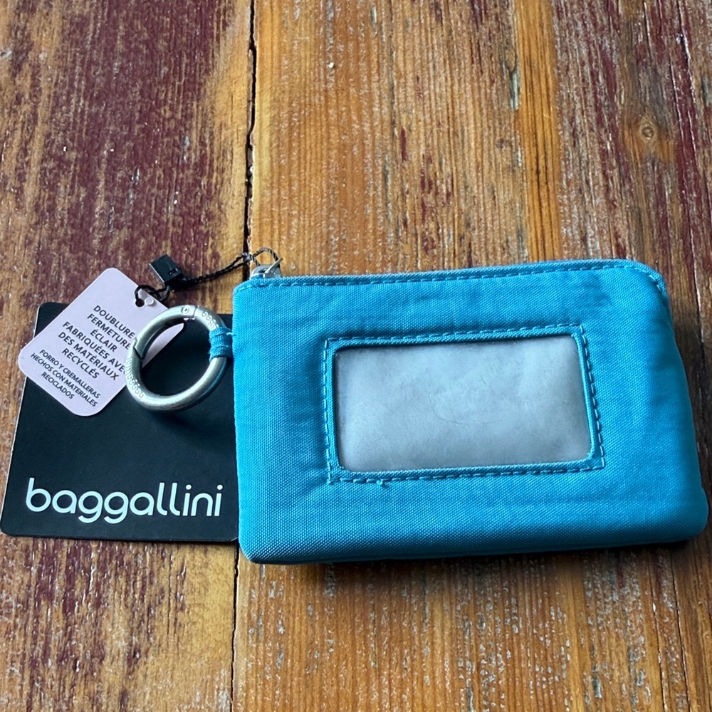 Baggallini Turquoise ID Holder